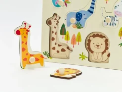 Classic World Zoo Puzzle With Knobs Store