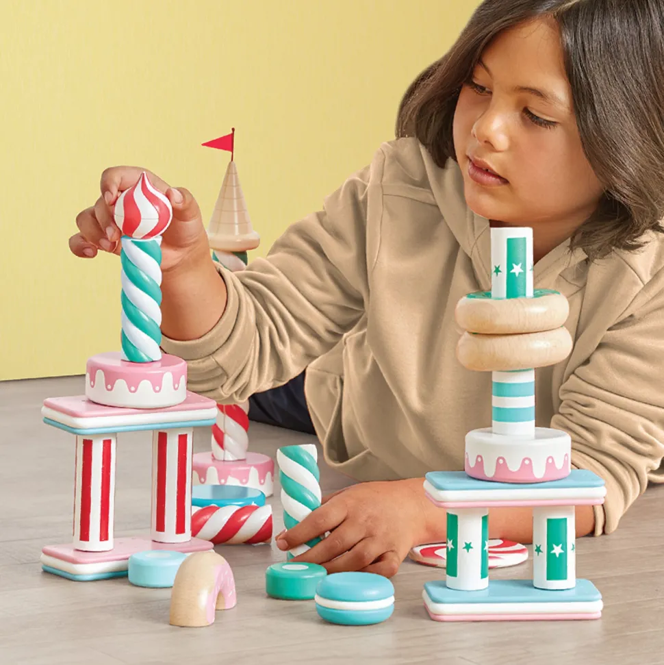 FAO Schwarz F.A.O. Schwarz Wood Castle Blocks Treats Fashion