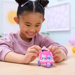 Hatchimals Water Hatch Strollin' Water Hatch Best