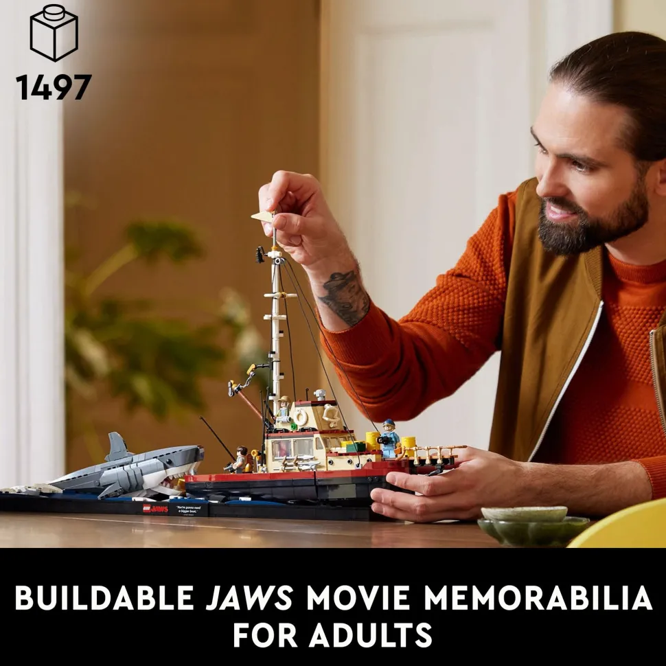 LEGO 21350 Ideas Jaws Hot