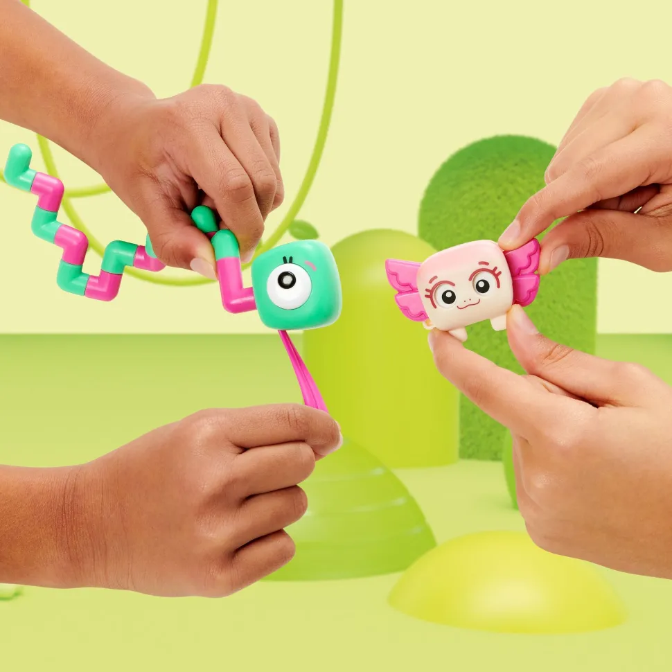 Little Live Pets Squirkies Fidget Pets Single Pack Assorted Styles Outlet
