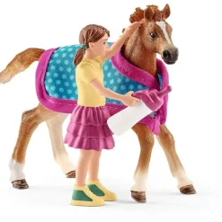 Schleich Horse Club Foal With Blanket Cheap
