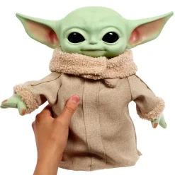 Star Wars The Mandalorian Squeeze & Blink Grogu Plush New
