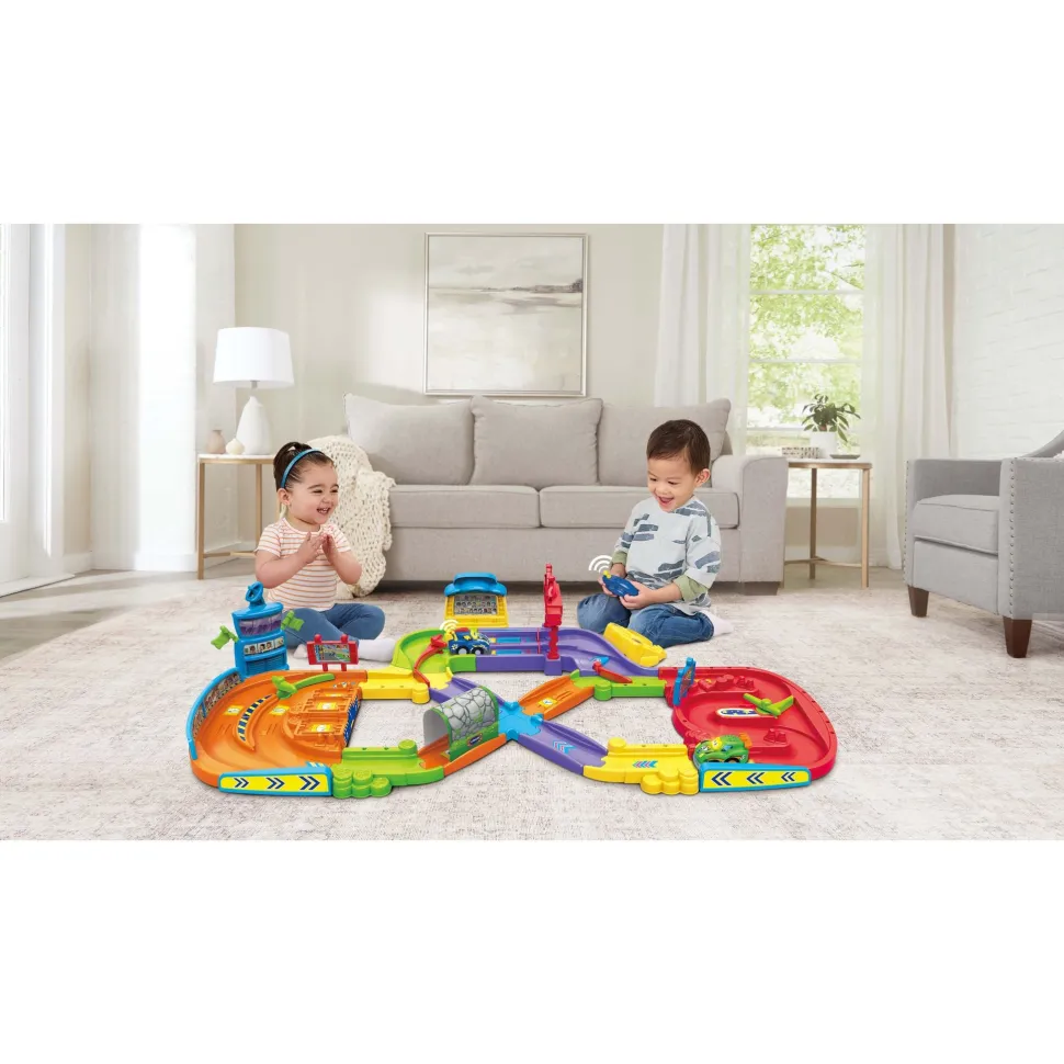 VTech Toot-Toot Driver Super Circuit RC Raceway New