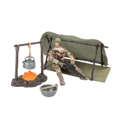 World Peacekeepers Figure And Accessories - Camp Fire Fashion